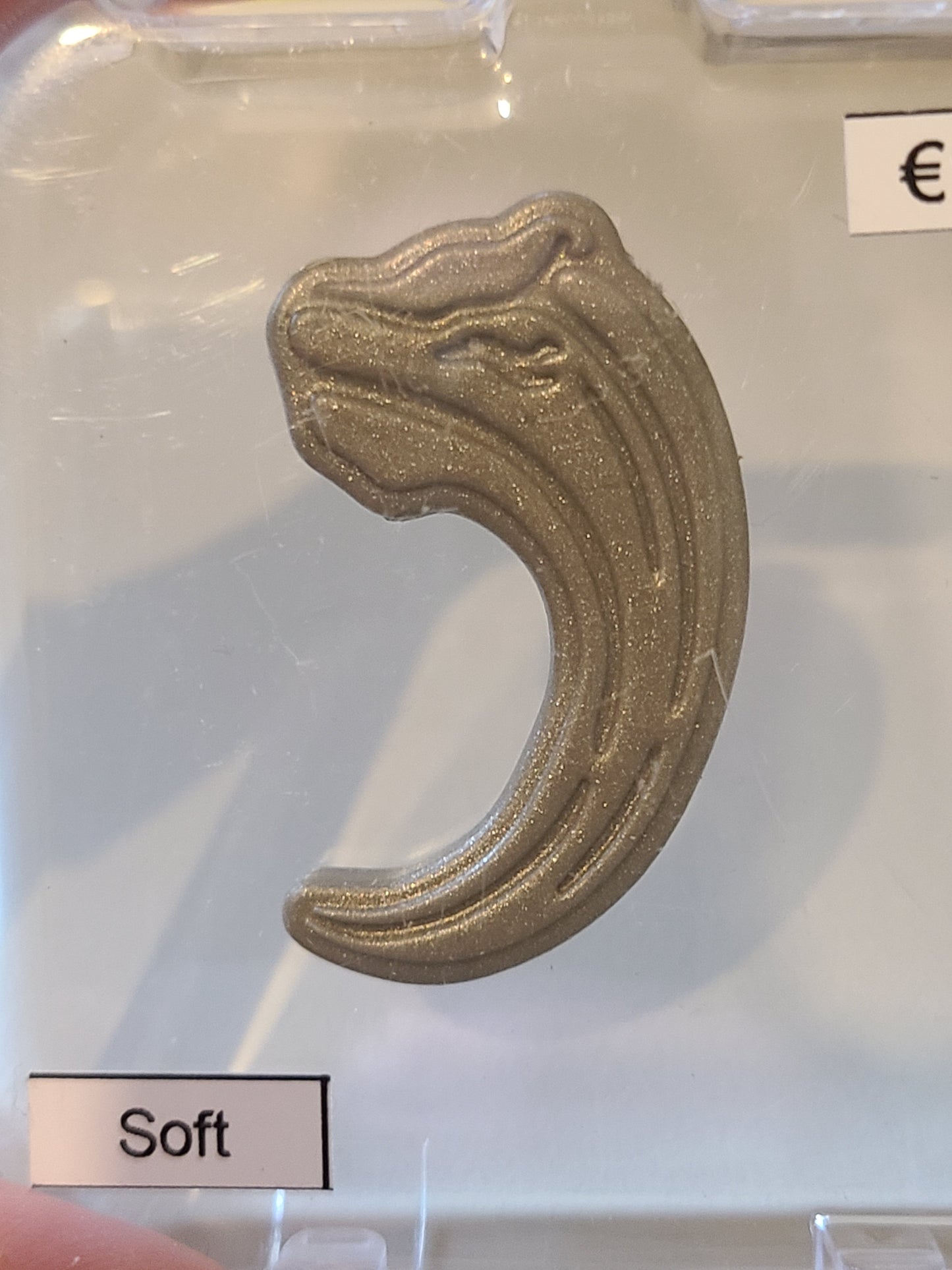 Raptor Claw Pendant with Through Hole