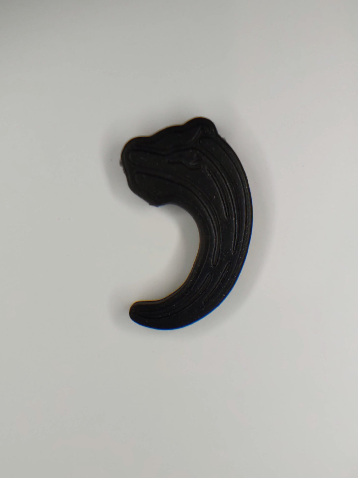 Raptor Claw Pendant with Through Hole